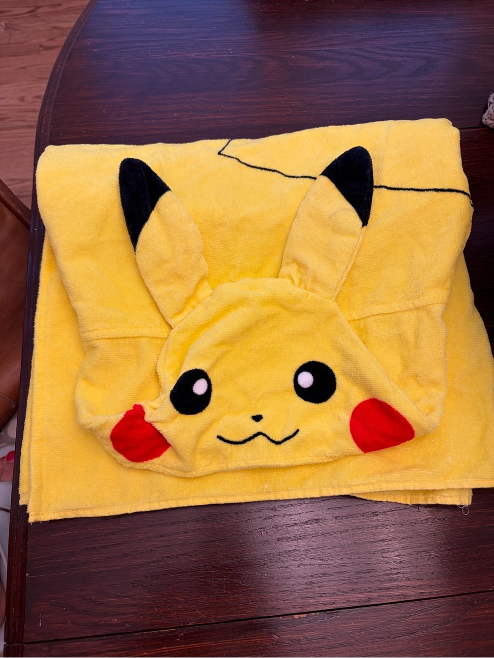 Pokémon Pikachu Hooded Towel